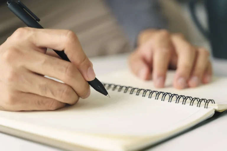 How to Leverage Translation for Cross-Border Mergers and Acquisitions - Image - Premier Focus Translations